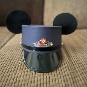 NWT Rare Disney Mickey Mouse Ears Conductor Hat Red Car Trolley Youth / SM / MED